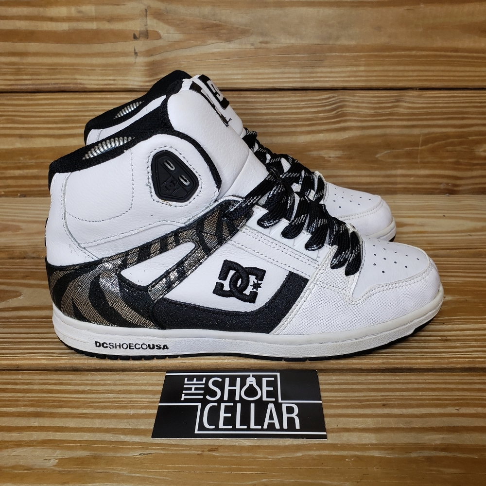 DC Shoes Women’s 7 Sneaker Rebound High SE Black White Zebra Skate Shoes